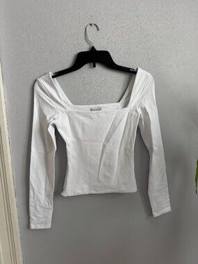 Aritzia contour squareneck long sleeve